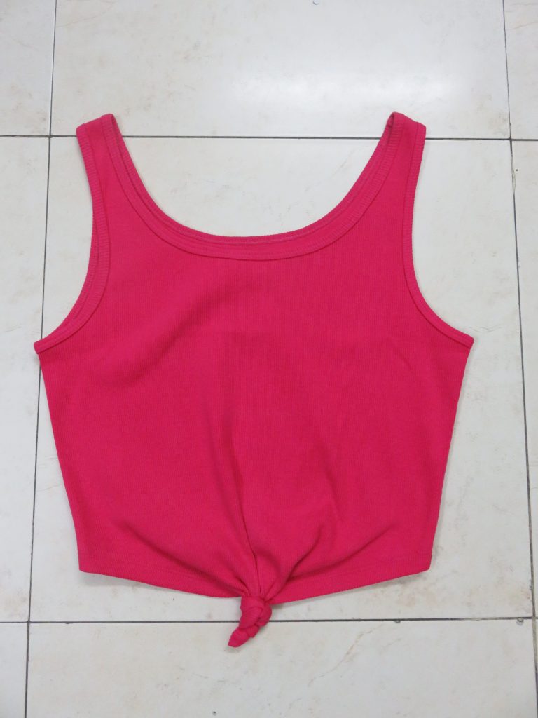 girl short shirt