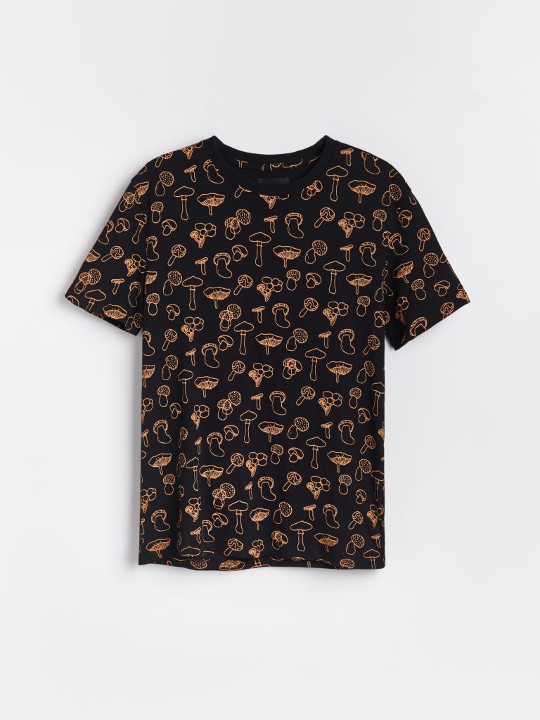 custom t-shirt 
