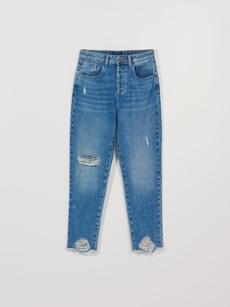 short jean girl